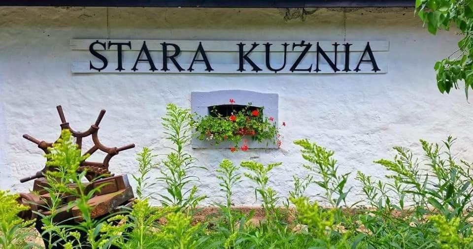 Stara Kuznia Apartman Duszniki Zdrój Kültér fotó
